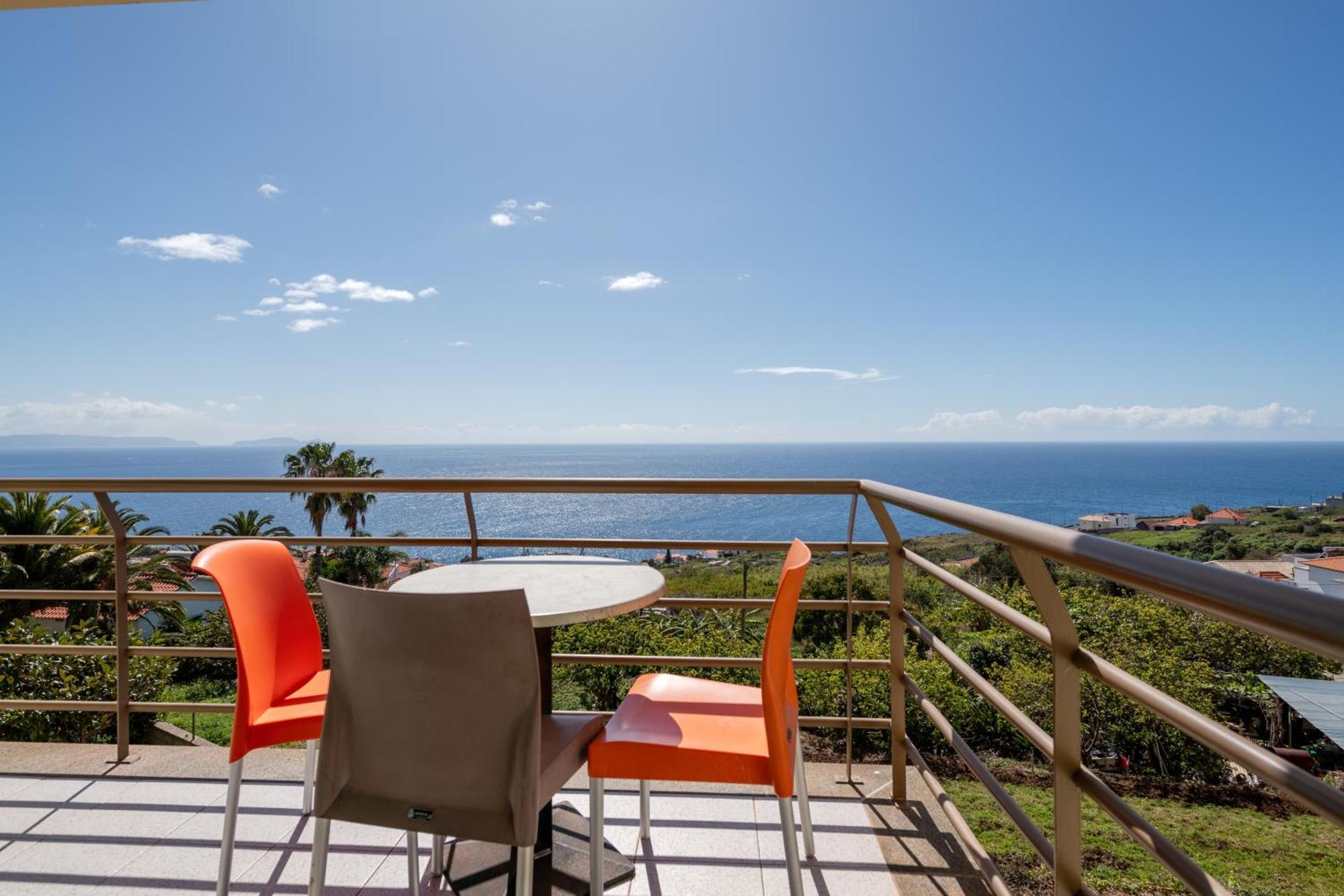Caniço I by Travel to Madeira Екстериор снимка